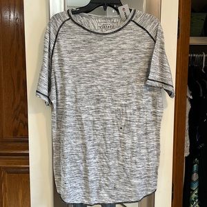 Buckle BKE Vintage Upland Tee Shirt very soft